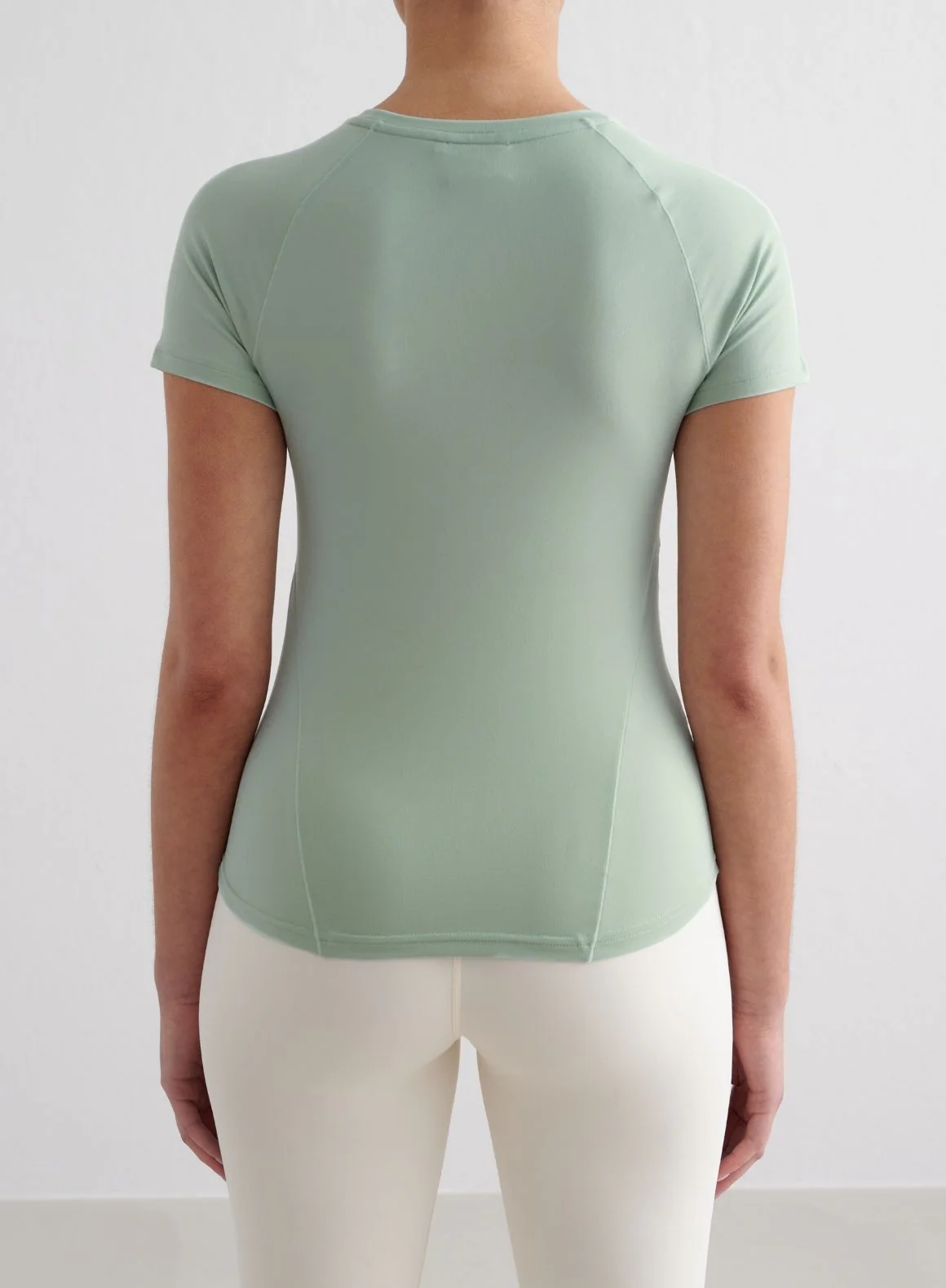 Aqua Soft Basic Short Sleeve - Image 2