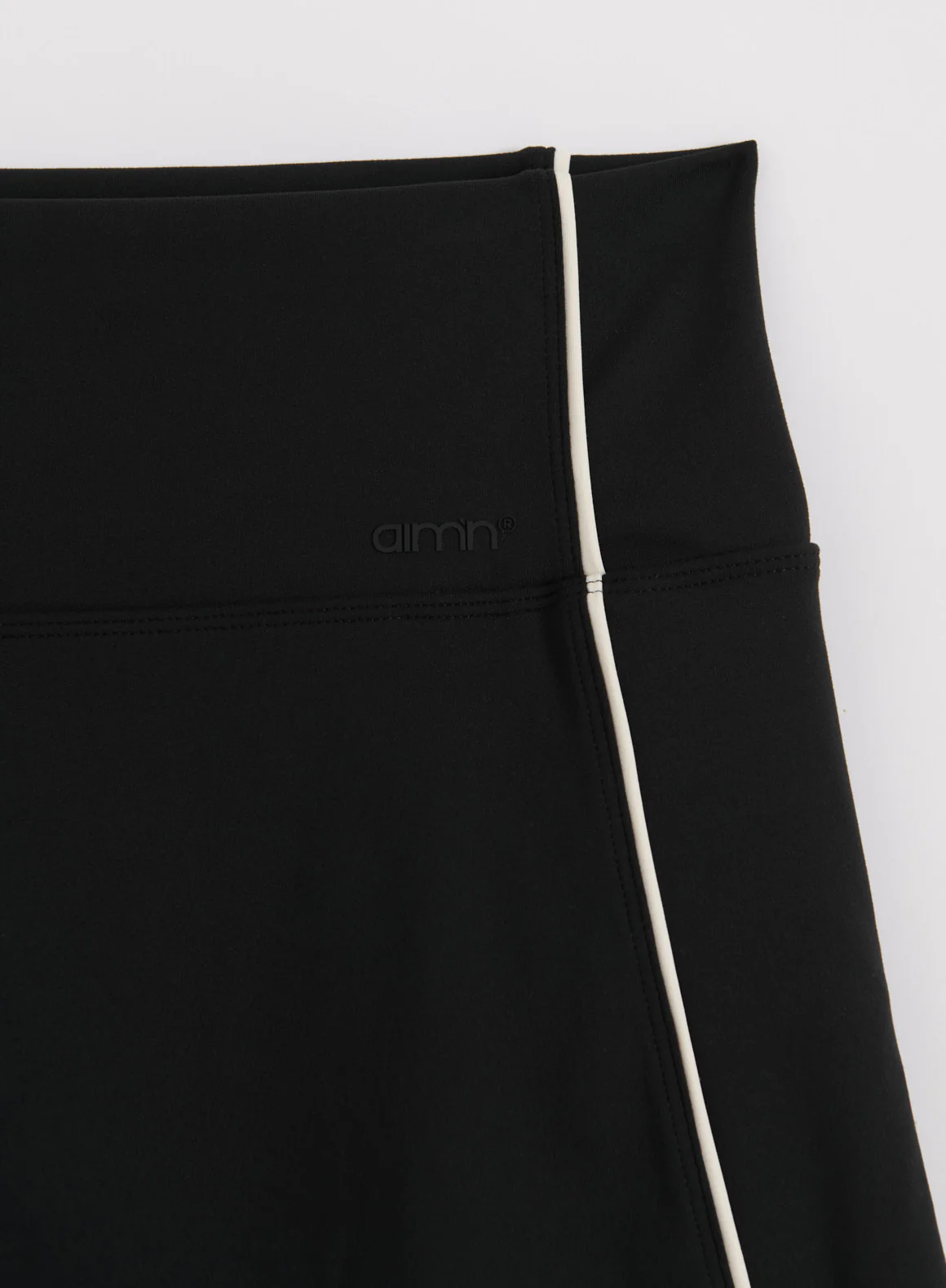 Black Sense Contrast Skort - Image 7
