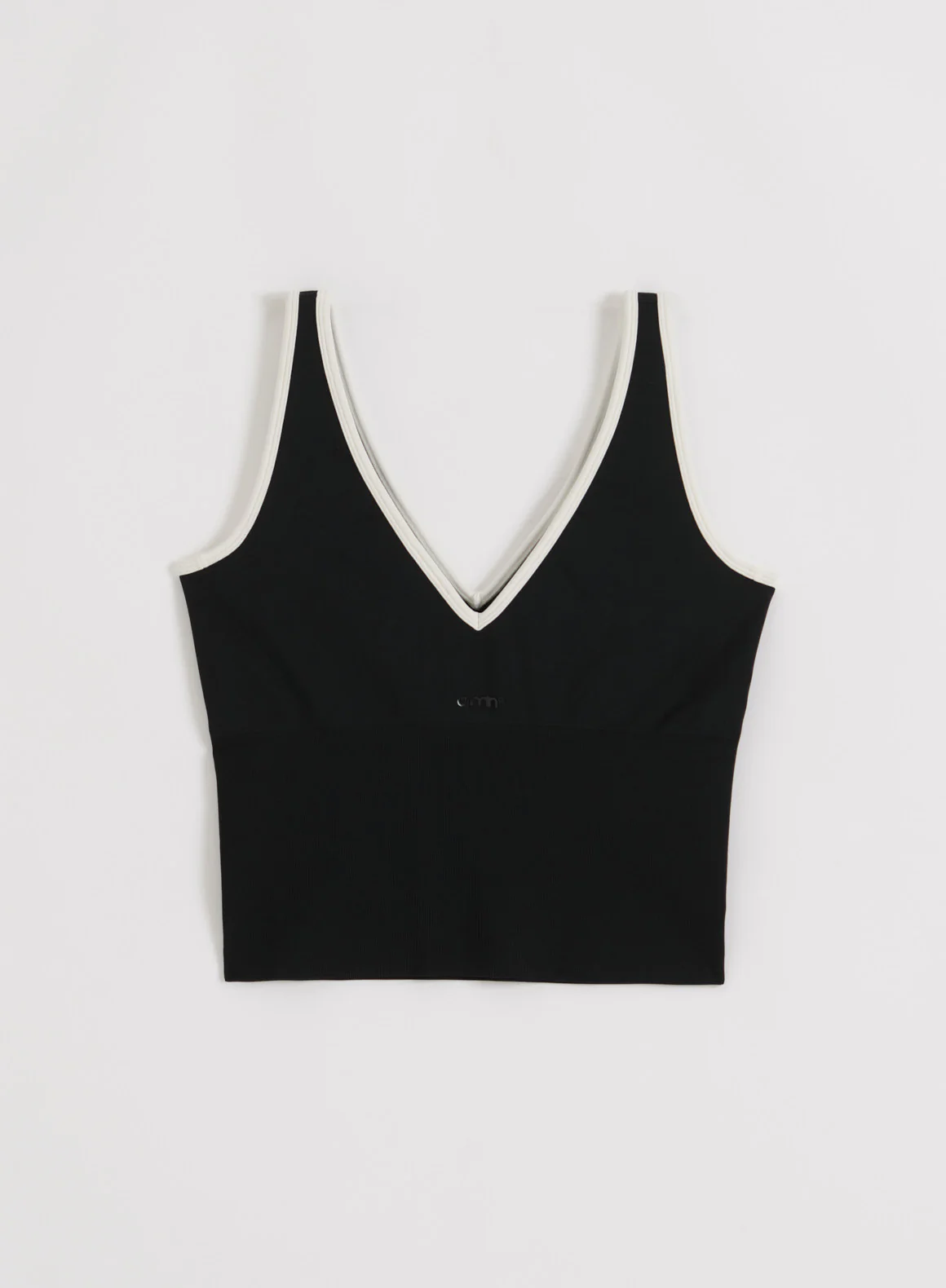 Cream Black Shape Seamless Deep Cut Singlet - Image 9