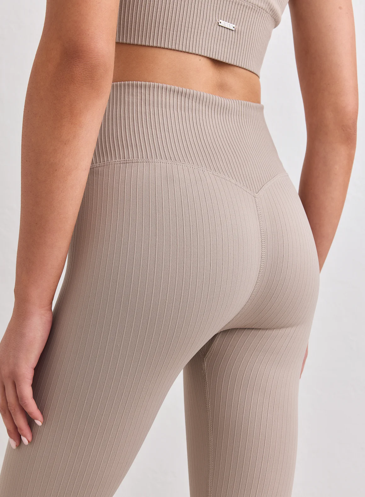 Dark Clay Ribbed Seamless Tights - Image 5